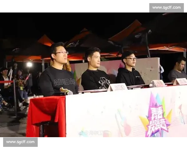 《激情四射的KTV歌唱大赛,展示最强音挑战赛等你来战》