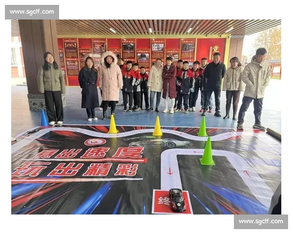 激情飞驰赛道瞬间小汽车竞速赛事精彩全记录
